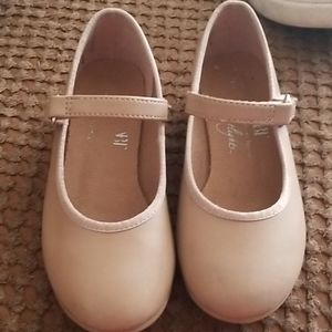 Tap shoes